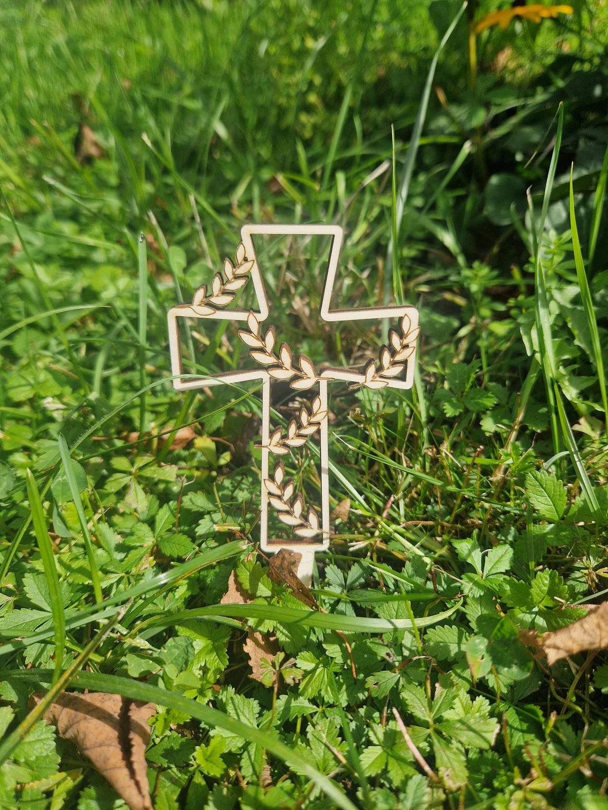 Lesene nagrobne sveče